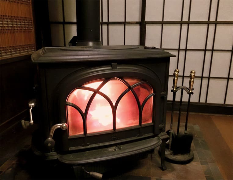 薪ストーブ